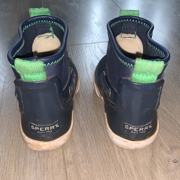 Host Pick 🎉🎉 Sperry Seawall Rubber Boots size 6 - Picture 7 of 7